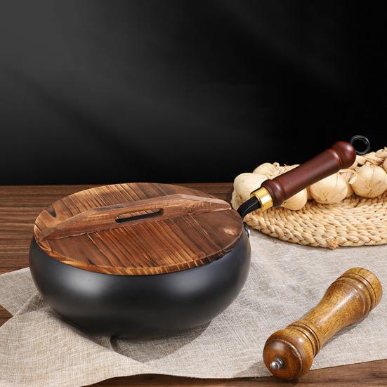 Traditional Forged Iron Wok with Wooden Lid Non-Stick Uncoated Iron Pan Japanese Cookware for Gas Induction & Electric Stoves