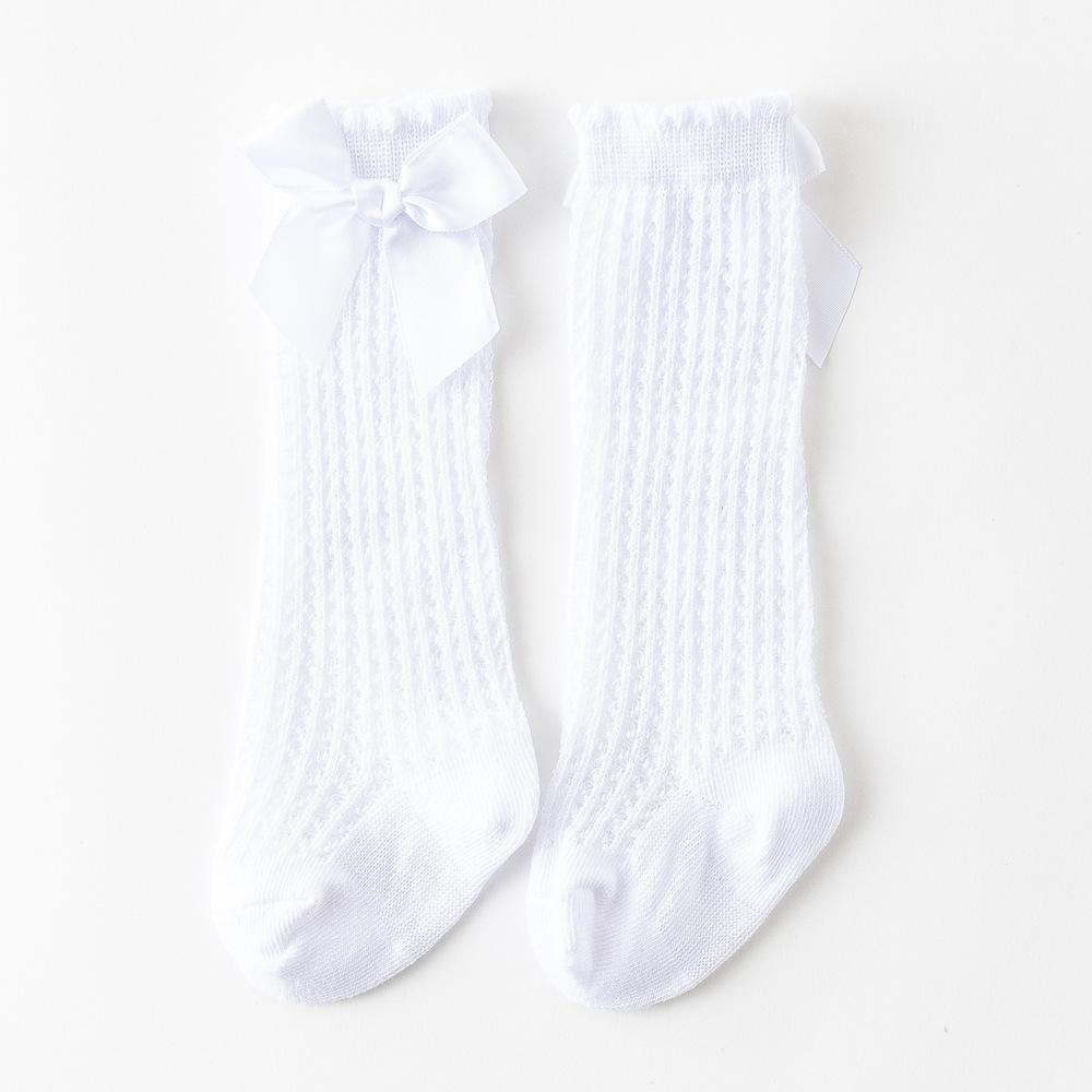 Летние носки для маленьких девочек, милые большие банты, мягкие хлопковые эластичные однотонные сетчатые носки для новорожденных, длинные носки до колена для маленьких девочек