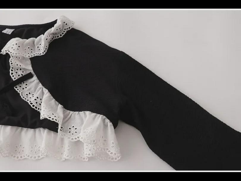 Кардиган на шнуровке в стиле ретро с расклешенными рукавами для ранней осени