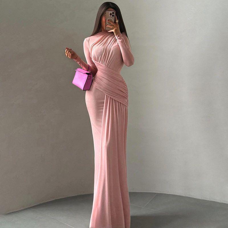 2025 European and American Style Autumn and Winter New Fashion Solid Color Round Neck Long Sleeve Pleated Slim Fit Bodycon Dress