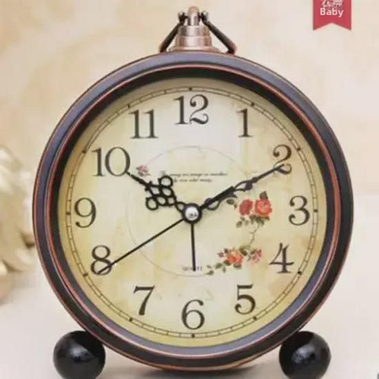 5-дюймовый бесшумный ретро-металлический будильник: Настольные часы в европейском стиле для гостиной или спальни