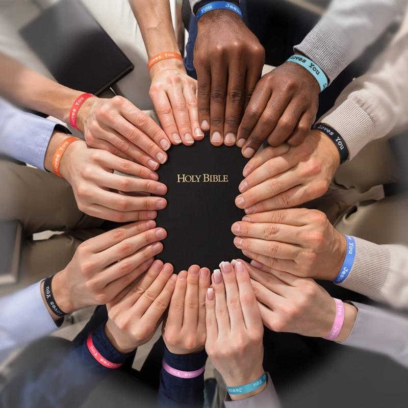 15 шт. Браслеты из тесьмы «Иисус любит тебя», плетеный браслет, религиозные браслеты, регулируемые браслеты для мужчин, женщин, детей, подарок