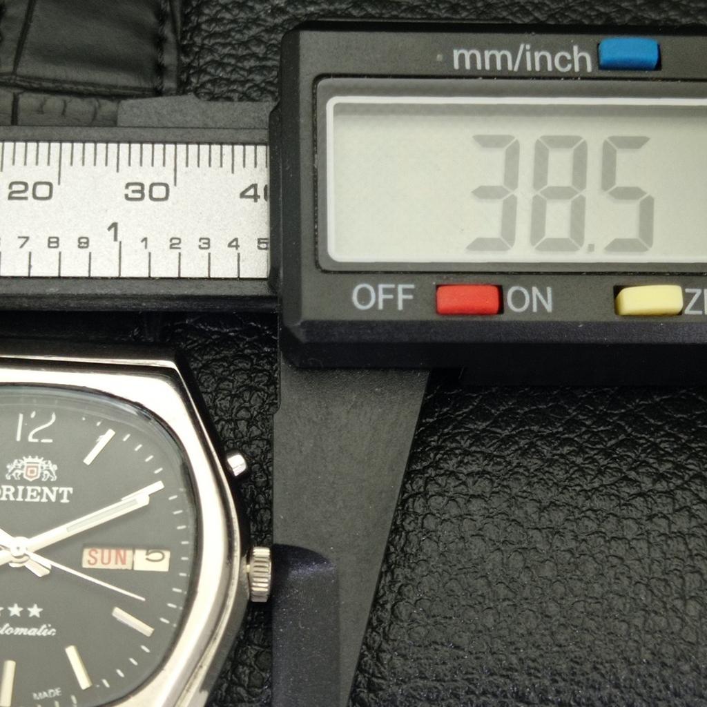 Б/У ORIENT AUTOMATIC JAPAN 46943 МУЖСКИЕ ЧАСЫ DAY&DATE ЧЕРНОГО ЦИФЕРБЛАТА A432322-2 R111-a432322