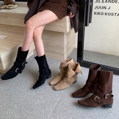 Ретро замшевые тонкие короткие ботинки на толстом каблуке, ботфорты, женская обувь 2025, новые осенне-зимние французские полусапоги с пряжкой на ремне