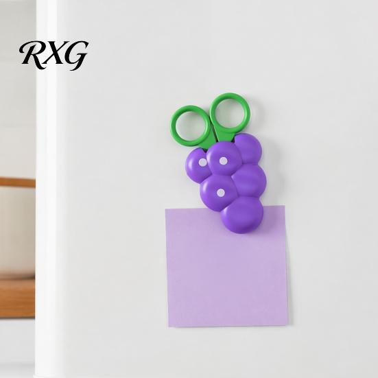 School Bag Friendly Scissors Children Safety Paper Cuttings Scissors, Fruit Veggie Refrigerator Carrot Shaped Magnet Decoration, Portable Mini