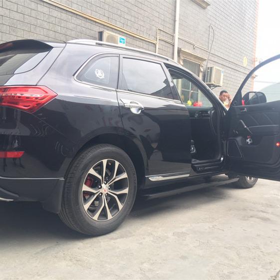 Модели Zotye T300/T500/T600/T600COUPE/T700/T800 с электрической подножкой и подсветкой порогов.