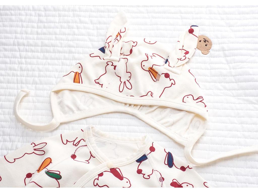 Шапочка без косточек для новорожденного 0-3 месяцев - Сезон весна-осень