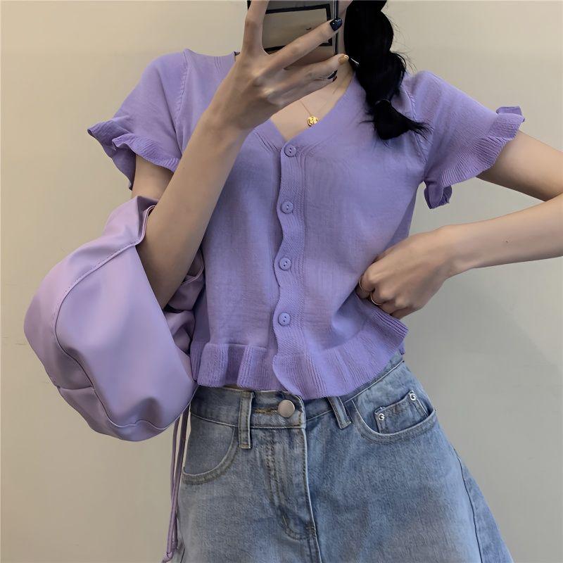 Spring Clothing Korean Version V-neck Lace Short Sleeved Knitted Sweater for Women, Slim Fit Short Cardigan Top for Outerwear