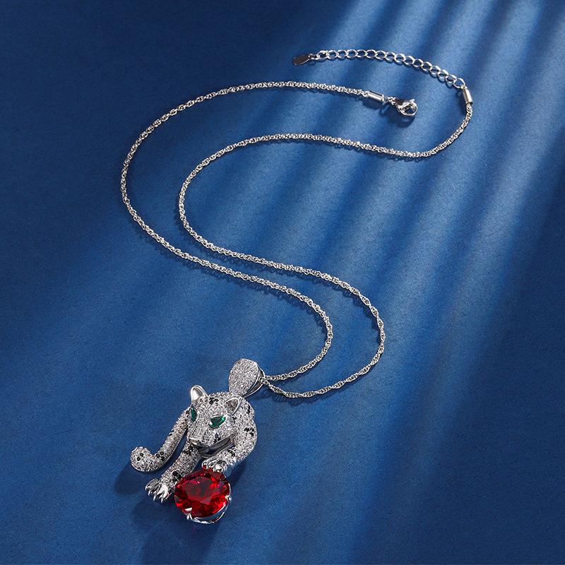 Осенне-зимние украшения Ретро Имитация Красного Корунда Леопард Роскошная Инкрустация Главный Камень 16 мм