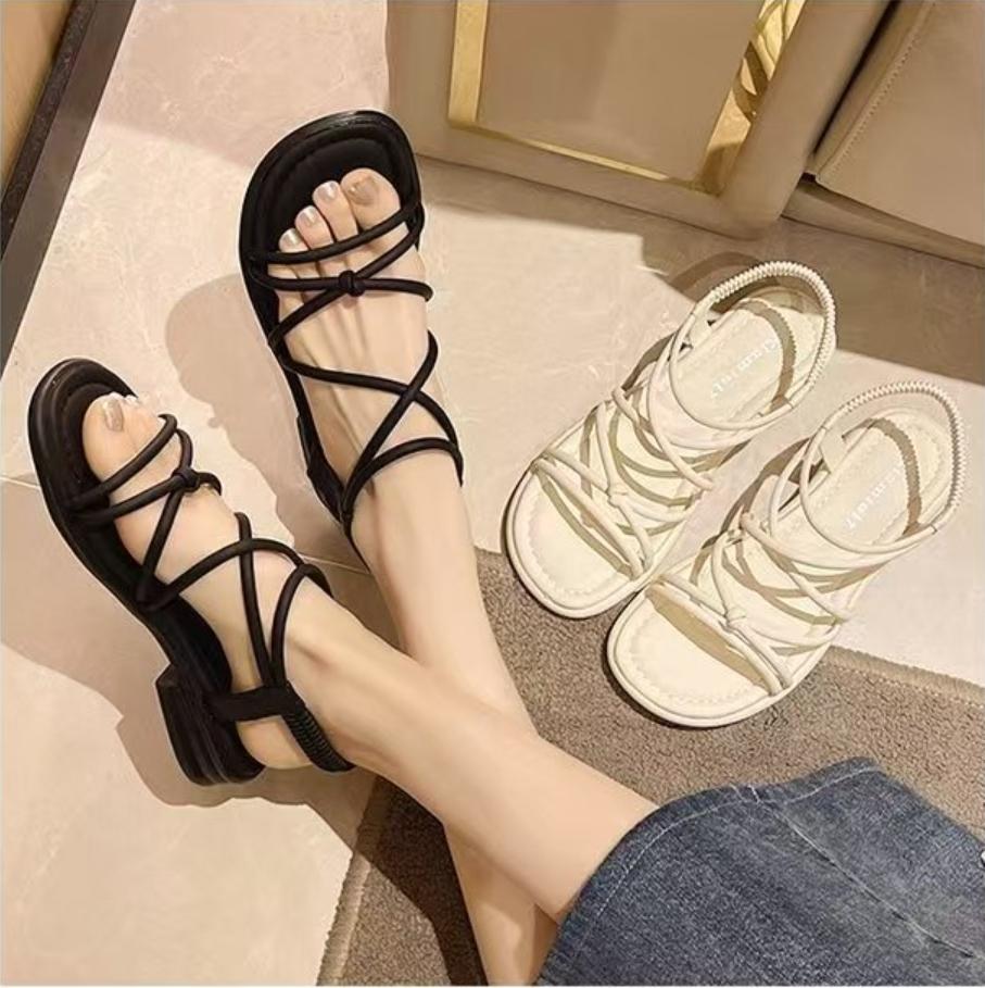 2025 Новые сандалии Женские летние на плоской подошве Повседневная пляжная обувь Толстая подошва Универсальная верхняя одежда Для путешествий Повседневная обувь