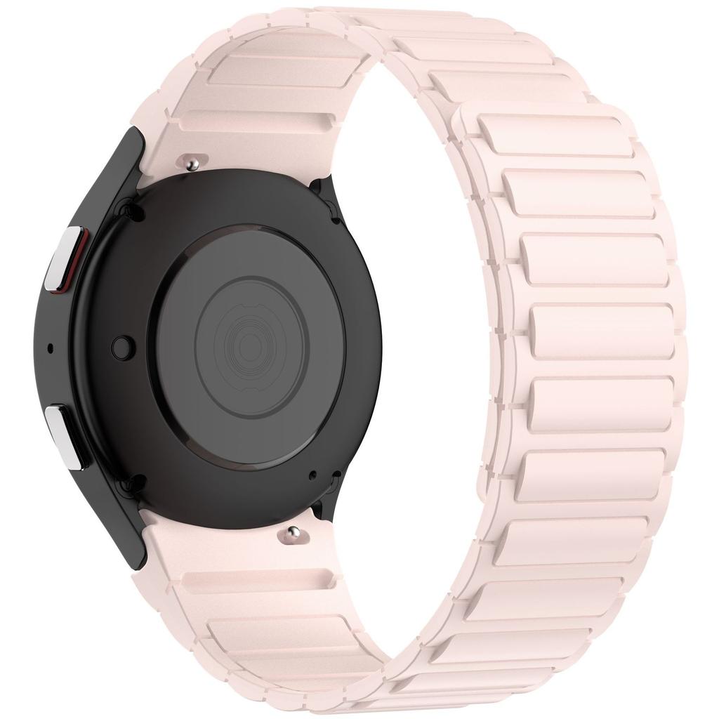 Мягкий силиконовый магнитный ремешок без зазоров для Samsung Galaxy Watch 8 Classic 46 мм, спортивный ремешок для Galaxy 7/6/5/4 40 мм 44 мм 45 мм 47 мм 43 мм с изогнутыми концами.