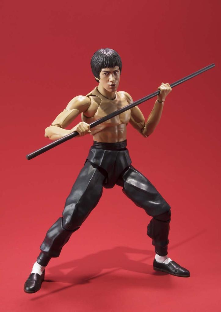 TAMASHII NATIONS Брюс Ли примерно 140 мм окрашенная подвижная фигурка SHFiguarts ABS&PVC