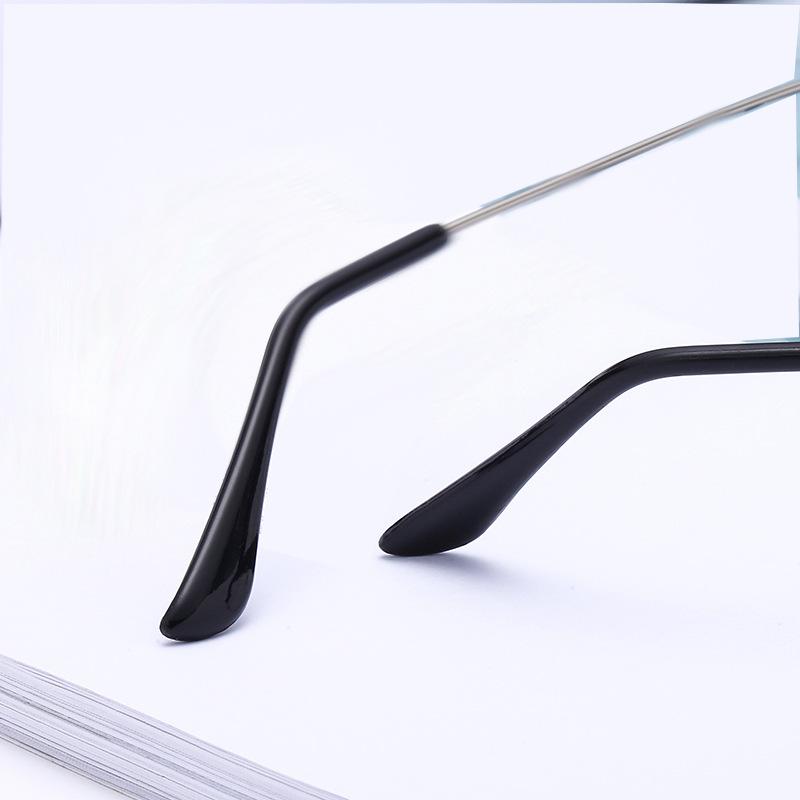 Fashionable Retro Metallic Street Shot Flat Glasses Tide Cat Ears Anti Blue Light Student Plain Makeup Glasses Frame