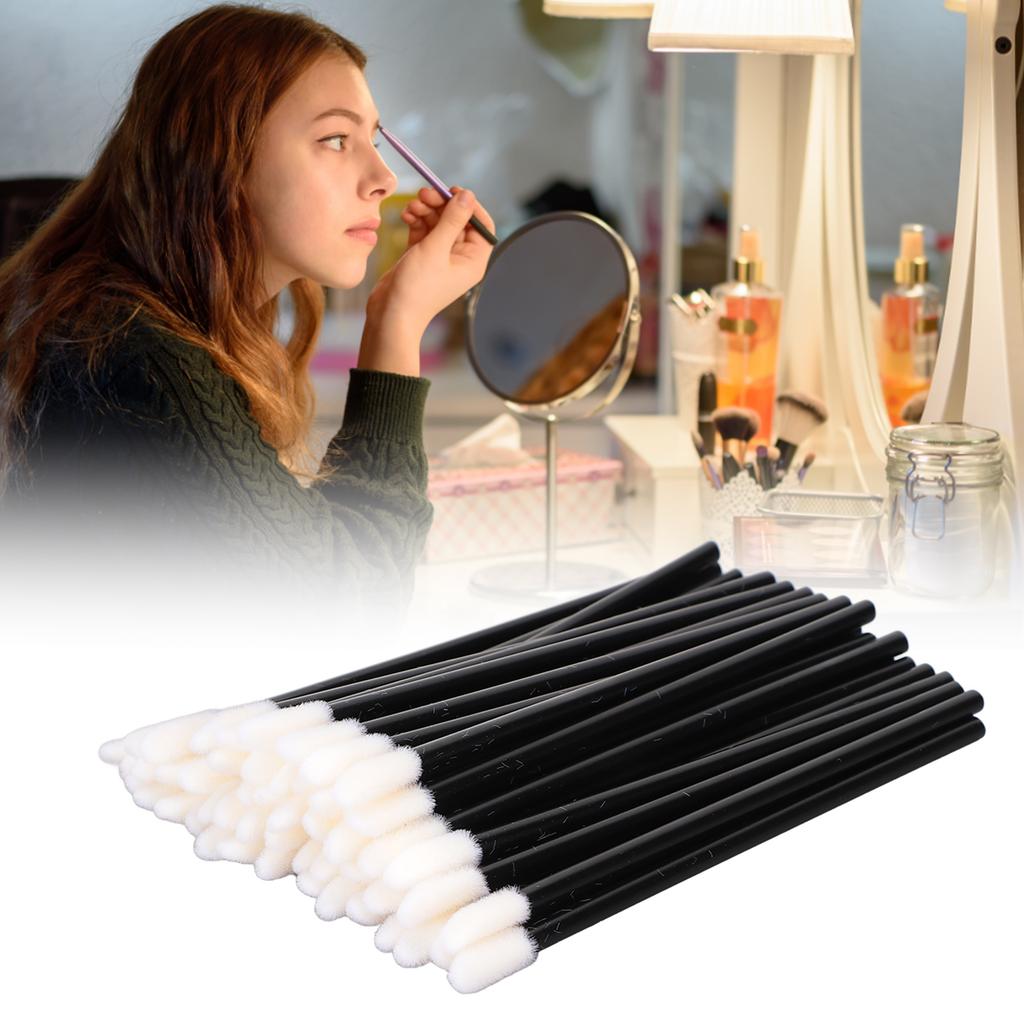 100Pcs Disposable Lip Brushes Lightweight Comfortable Odorless Safe Lipstick Brush Applicator with Black Rod