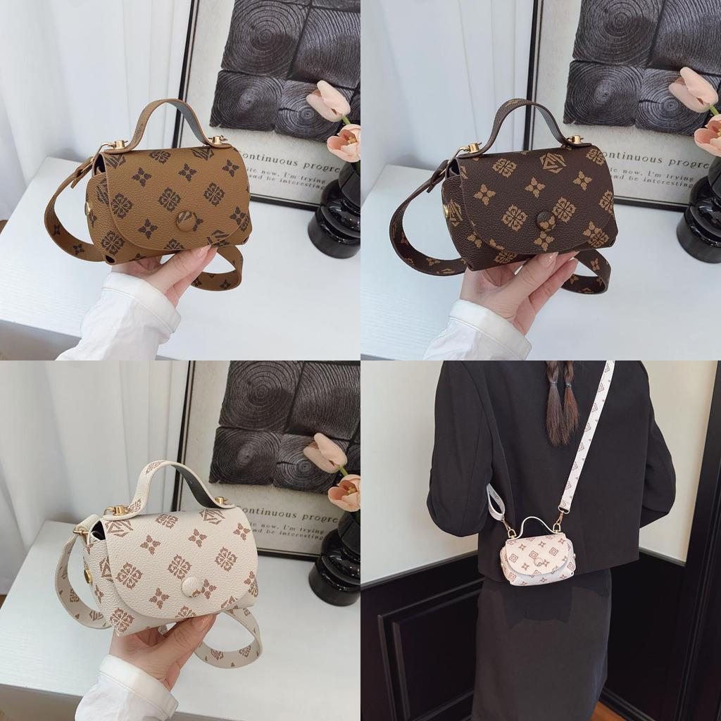 Маленькая наплечная сумка из искусственной кожи для женщин с простым дизайном и карманом для карт для повседневного использования