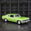 Maisto 1:24 Chevrolet Nova SS alloy car model doors and hood can be opened suitable for collection and can be given as a gift