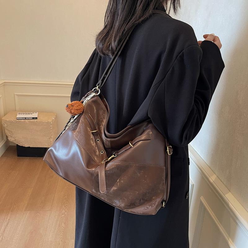 Ретро сумка большой вместимости женская 2025 новая универсальная повседневная сумка-тоут многофункциональный рюкзак для поездок