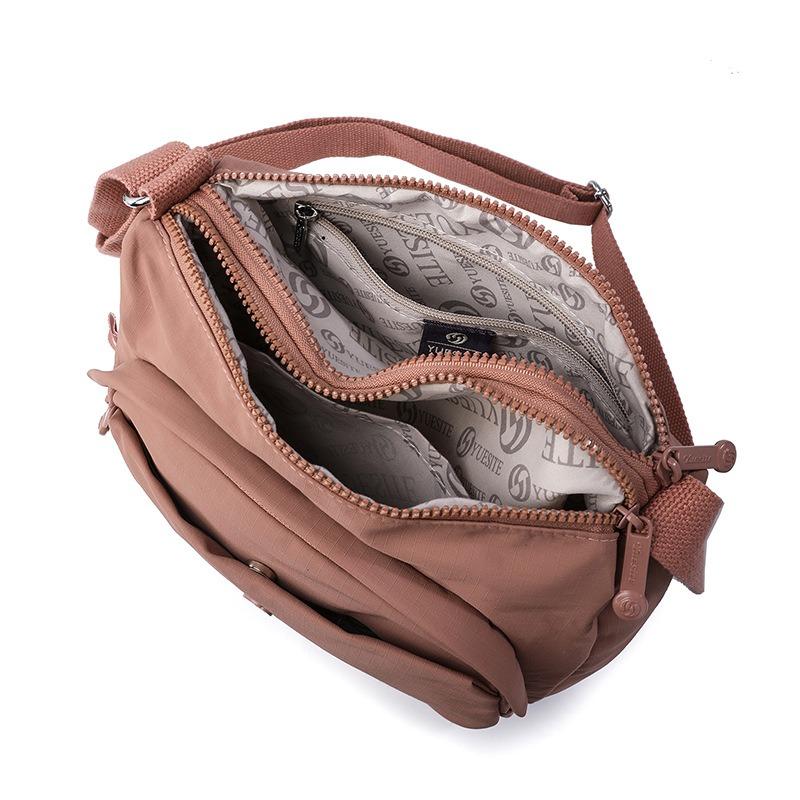 Simple Summer New Solid Color Shoulder Bag Women's Light Casual Outdoor Small Square Bag Fashion Commuter Messenger Bag