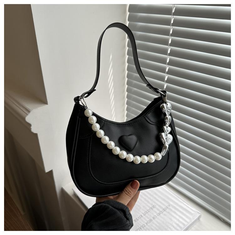 Жемчужная сумочка женская 2024 новая трендовая корейская нишевая сумка подмышку премиальная иностранная сумка-мессенджер сумка на плечо