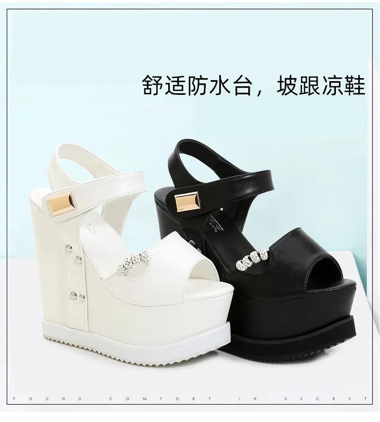 Fashion 2025 Spring New Fish Mouth Waterproof Platform Inside Increase Sponge Cake Thick Base Wedge Sandals 15 Cm Sky High