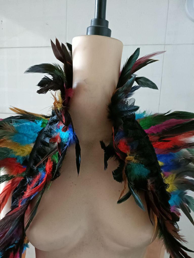 Шоу-накидка из перьев: Элегантный жилет с искусственным воротником и комплект со шарфом