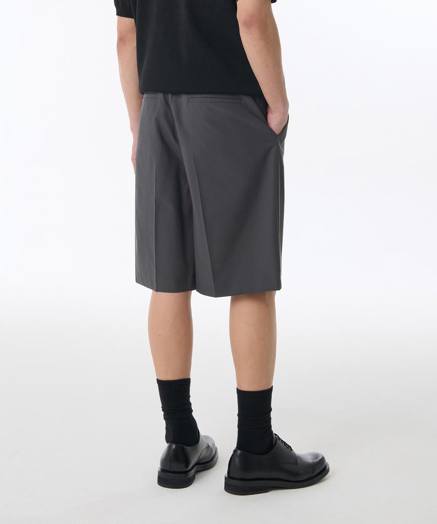MUSINSA STANDARD Whipcord Wide Hidden Banding Half Slacks [Gray]
