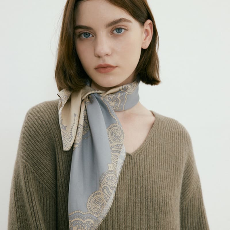 Шелковый платок BB'DE SOLI'DE grace (2color)