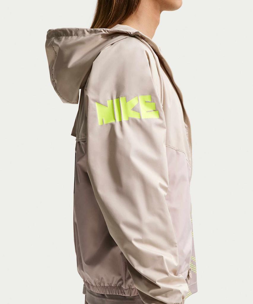 Nike Ветровка с графическим принтом, тканая, размер M - Кремовый II:Лунная частица:Вольт / If0877-236