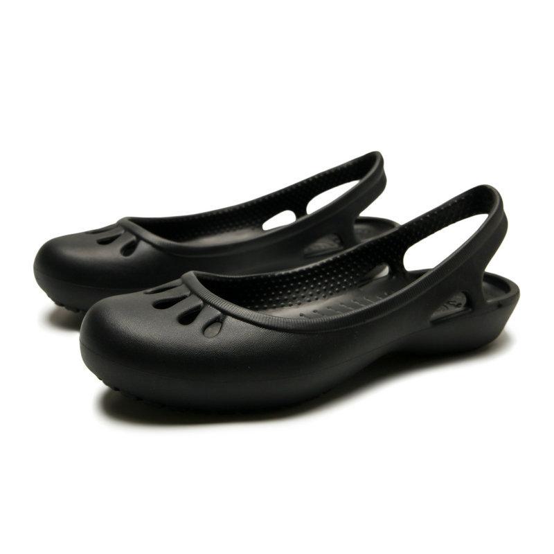 Summer Lightweight Non-Slip Hole Shoes Women's Flat Sandals Nurse Shoes Casual Jelly Beach Shoes Female Waterproof Flip Flops