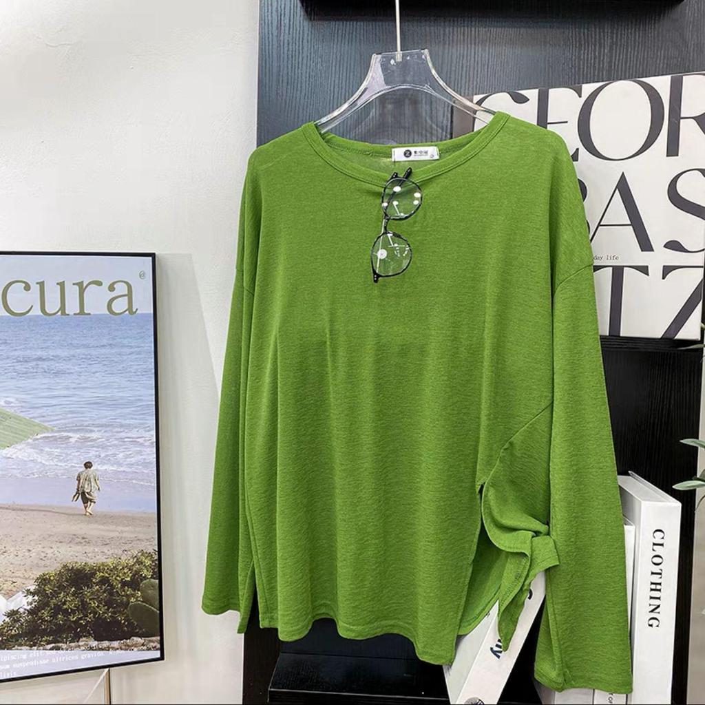 2025 Женская шикарная блузка цвета авокадо с длинными рукавами и солнцезащитным кремом с неровным разрезом