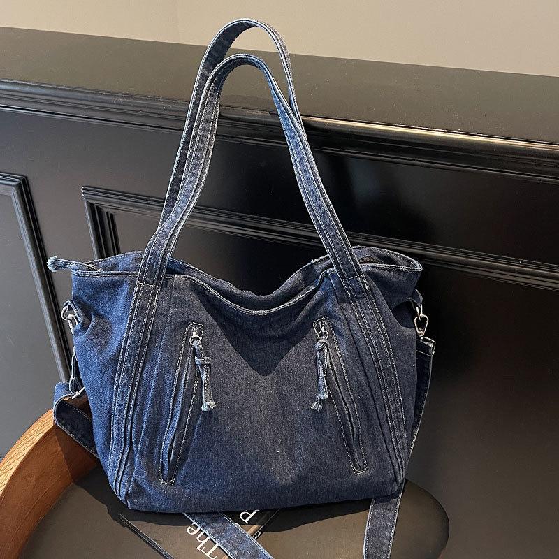 2025 New Japanese Leisure Students Class Large-capacity Shoulder Bag Fashionable Versatile Solid Color Denim Messenger Bag