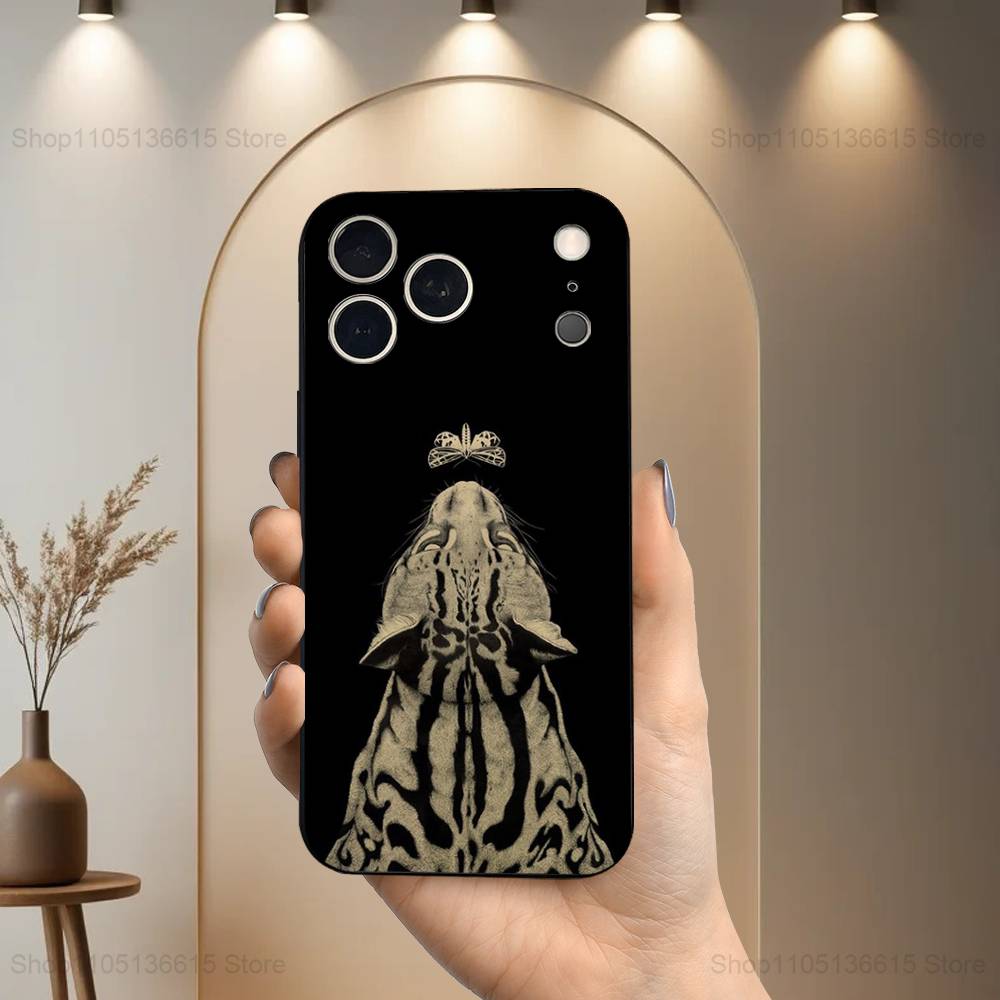 Luxury leopard Fashion Print For iPhone 8,7,11,12,15,14,13,16,17,Plus,Pro Max,XS,X,XR,SE,Mini,Soft Silicone Black Case