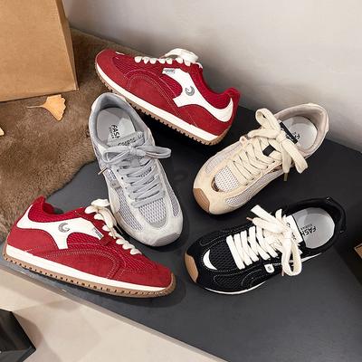 Женская обувь – Кроссовки