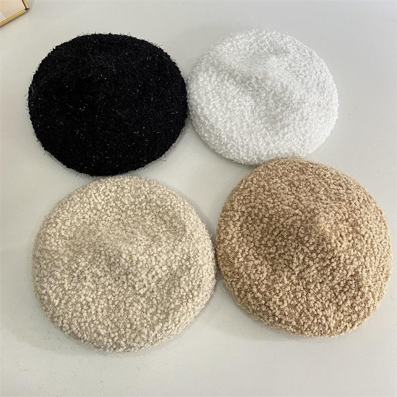 Trendy Shiny Peacock Yarn Beret Female British Retro Bud Hat Versatile Face Small Knitted Painter Hat