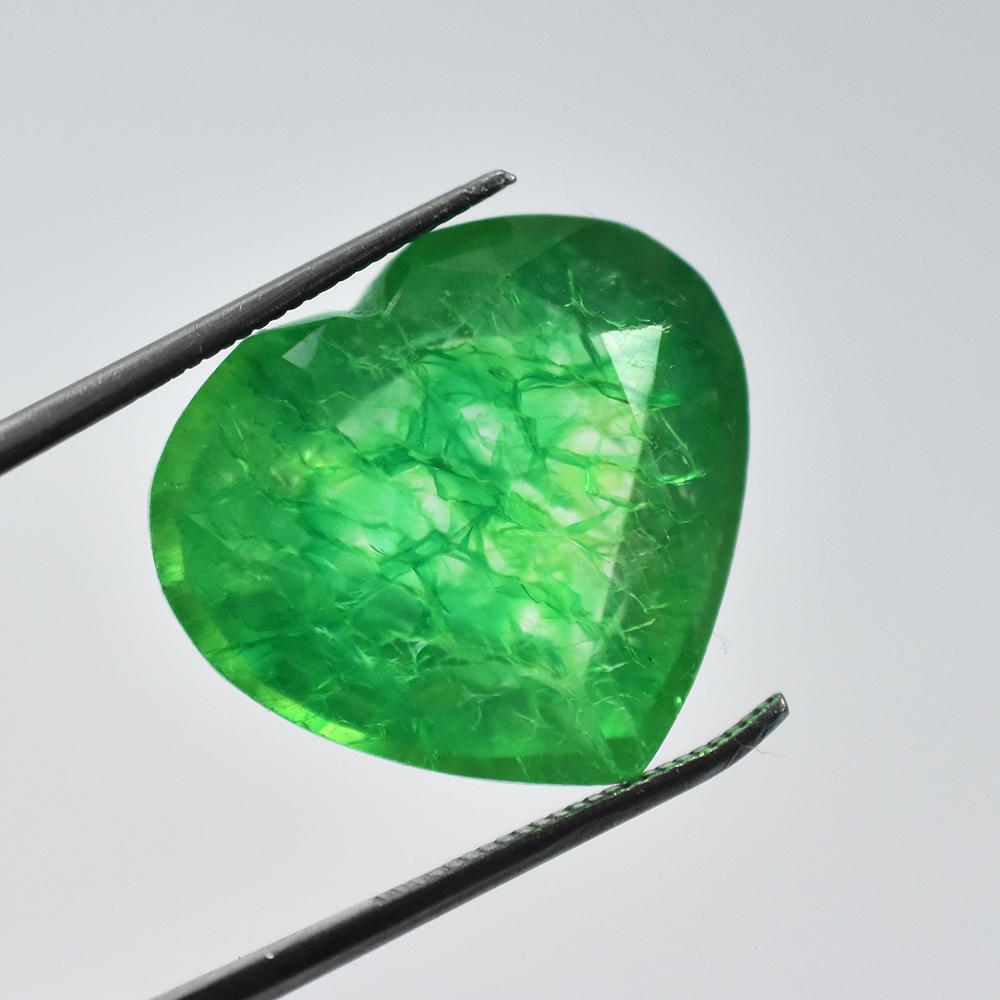 19.75 Ct Certified Green Natural Emerald Gemstone Heart Cut From Colombia