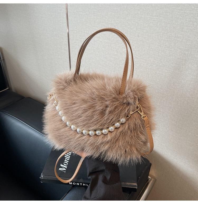 Autumn Furry Portable Small Bag Fashion Pearl Small Square Bag Autumn and Winter Textured Ladies Crossbody Furry Bag