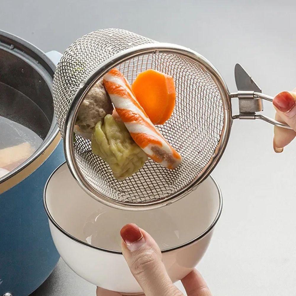 1Pcs Cooking Utensils Hot Pot Strainer Long Handle Frying Filter Basket Mesh Strainer Spoon