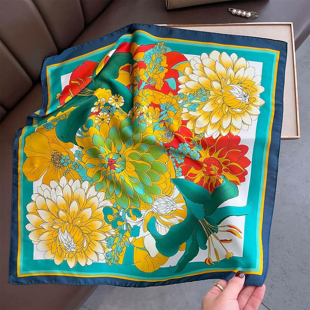 New Floral Print Neck Scarfs Women Elegantly Square Silk Scarf Fashion Hijab Female Neckerchief Summer Shawls Bag Ribbon Foulard
