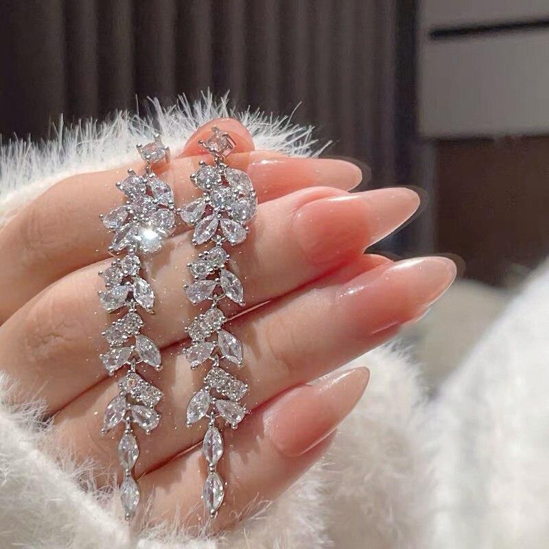 New Luxury Rhinestone Long Tassel Earrings For Women Bridal Wedding Drop Dangle Earrings Vintage Party Jewelry Accessories Gifts
