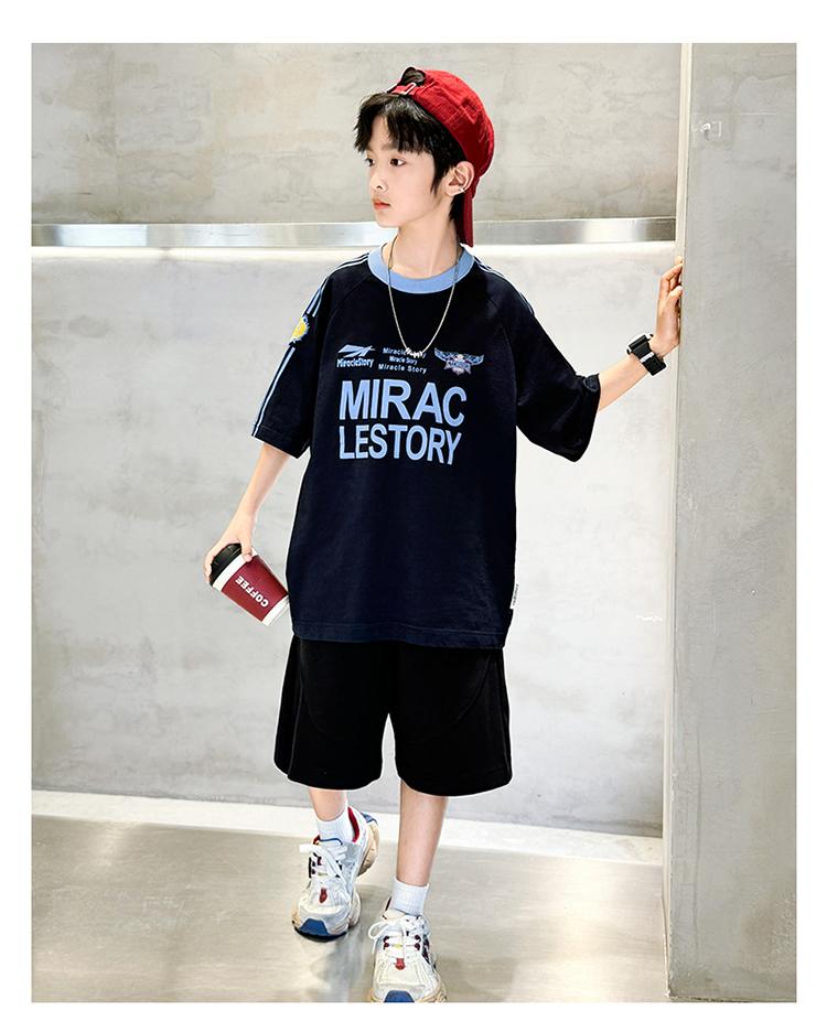 Boys' summer outfit set 2026 new item, mid size children's summer boys' thin short sleeved children's handsome sports top trend