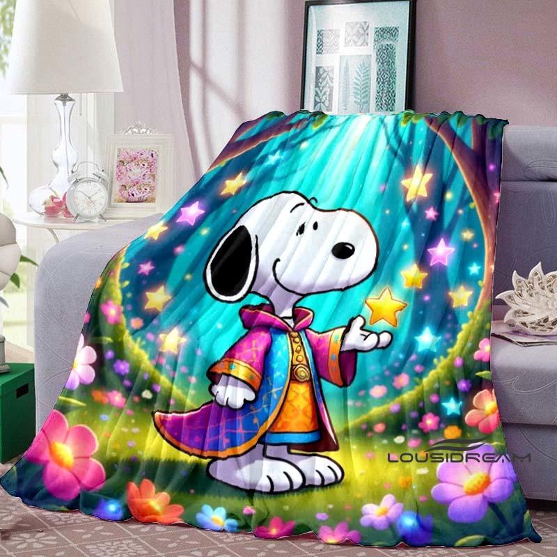 Snoopy Cartoon Flannel Blanket — Ultra-Soft, Warm, and Plush Throw — Perfect for Home, Bedroom, Bed, Sofa, and Travel