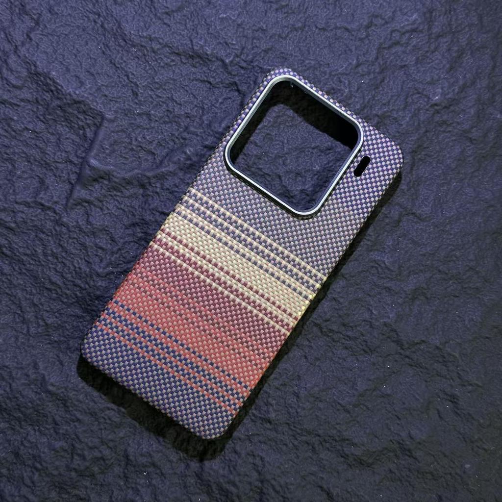 Чехол для телефона Xiaomi 15/15 Pro из ультратонкого арамидного волокна Kevlar Magnetic