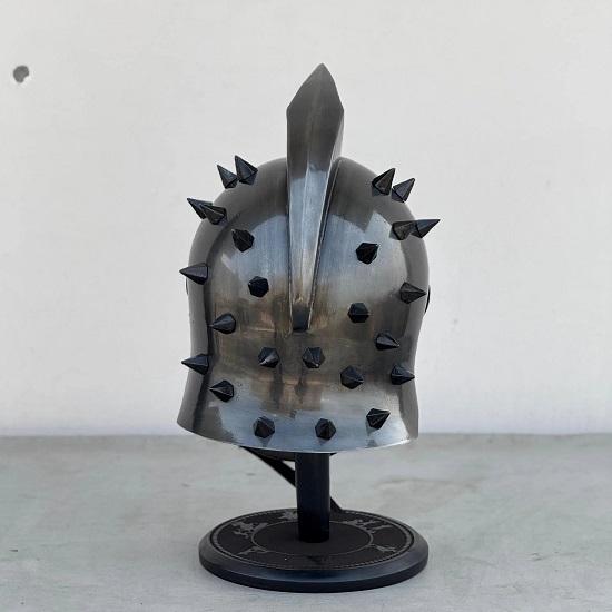 Gladiator Helmet-Black Knight Roman Soldier Maximus Helmet Larp Halloween Costume