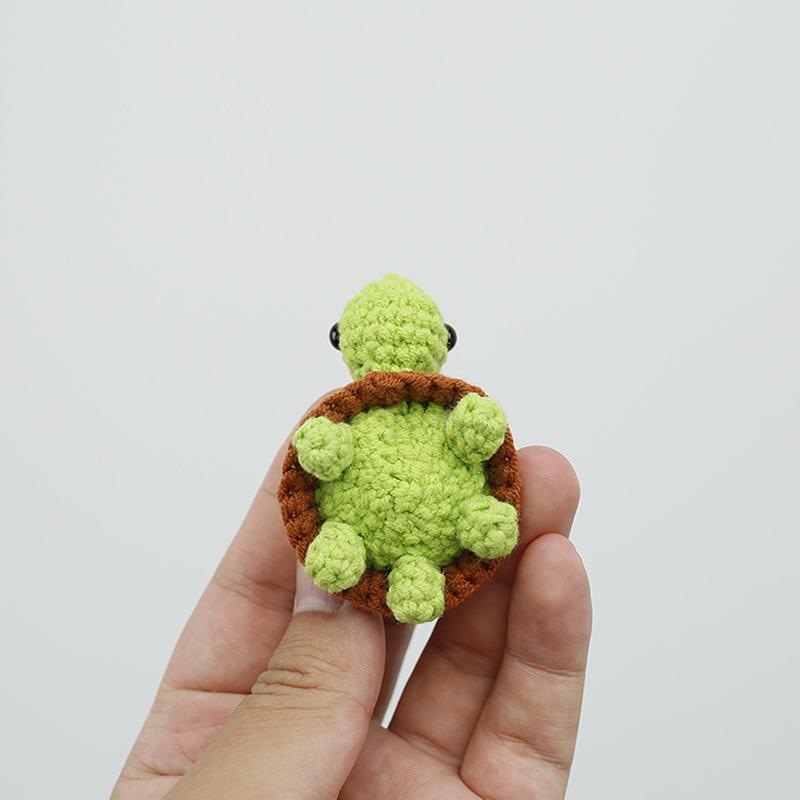 Funny Novelty Little Turtle Doll Crochet Keychain Pendant Creative Car Keyrings Exquisite Backpack Decoration Accessories Gifts