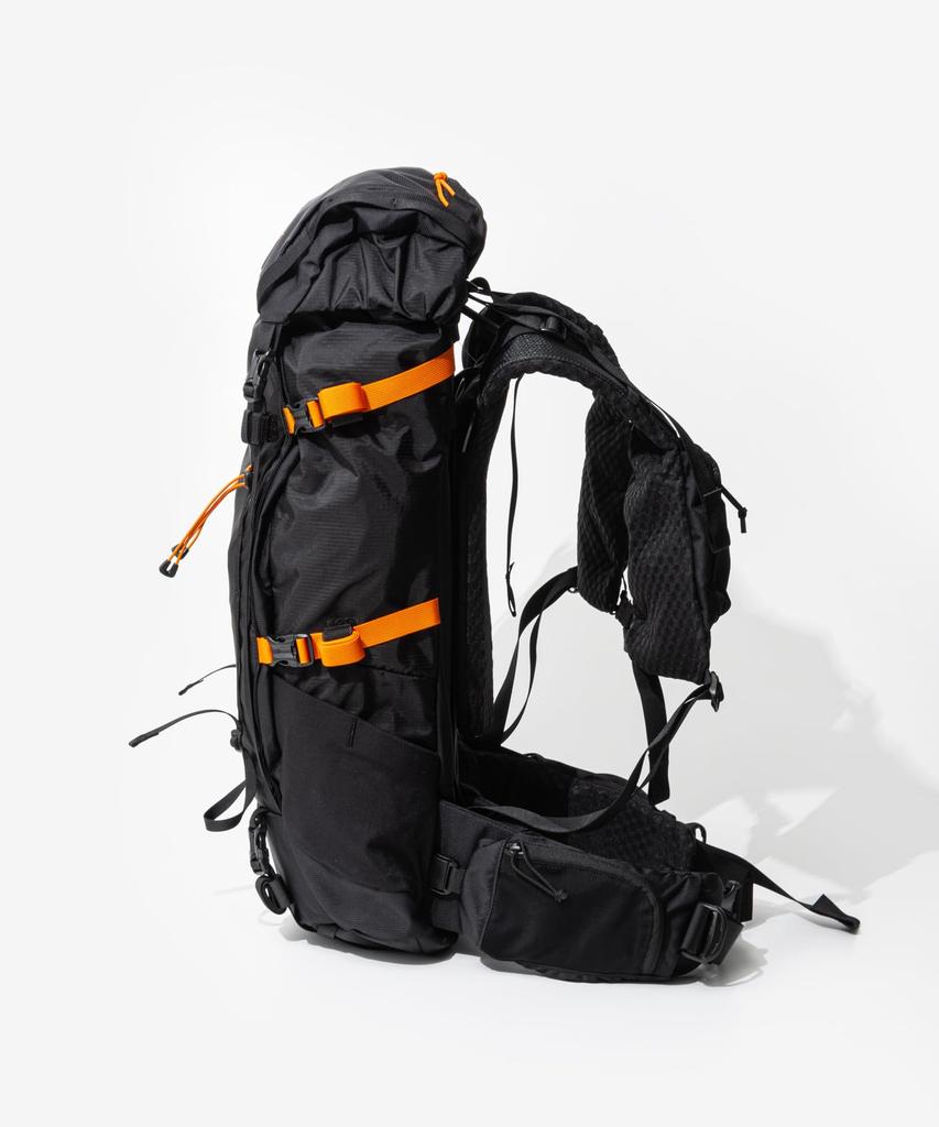 Рюкзак BRIDGER35MENS Bridger 35 BLACK S [Mystery Lunch] [предмет]