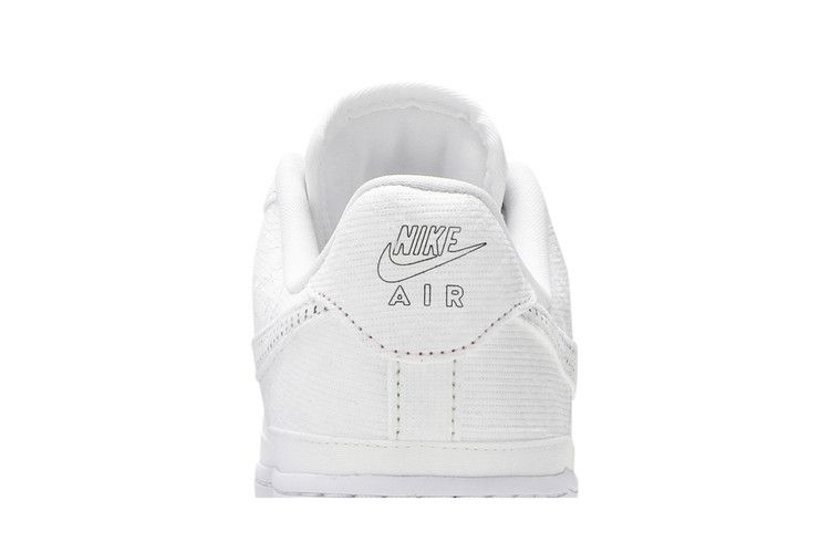 Женские кроссовки Nike Air Force 1 LX Reveal Черный Свуш (Женский) Белый/Белый-Многоцветный