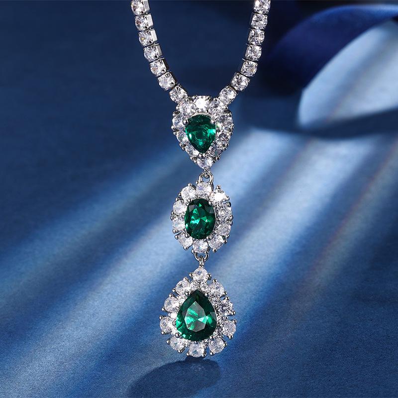 Ювелирные изделия Медь Покрытая Настоящим Золотом Имитация Цвета Сокровищ Корунд Универсальная Цепочка Полностью Бриллиантовое Женское Ожерелье 8 * 10-6 * 8