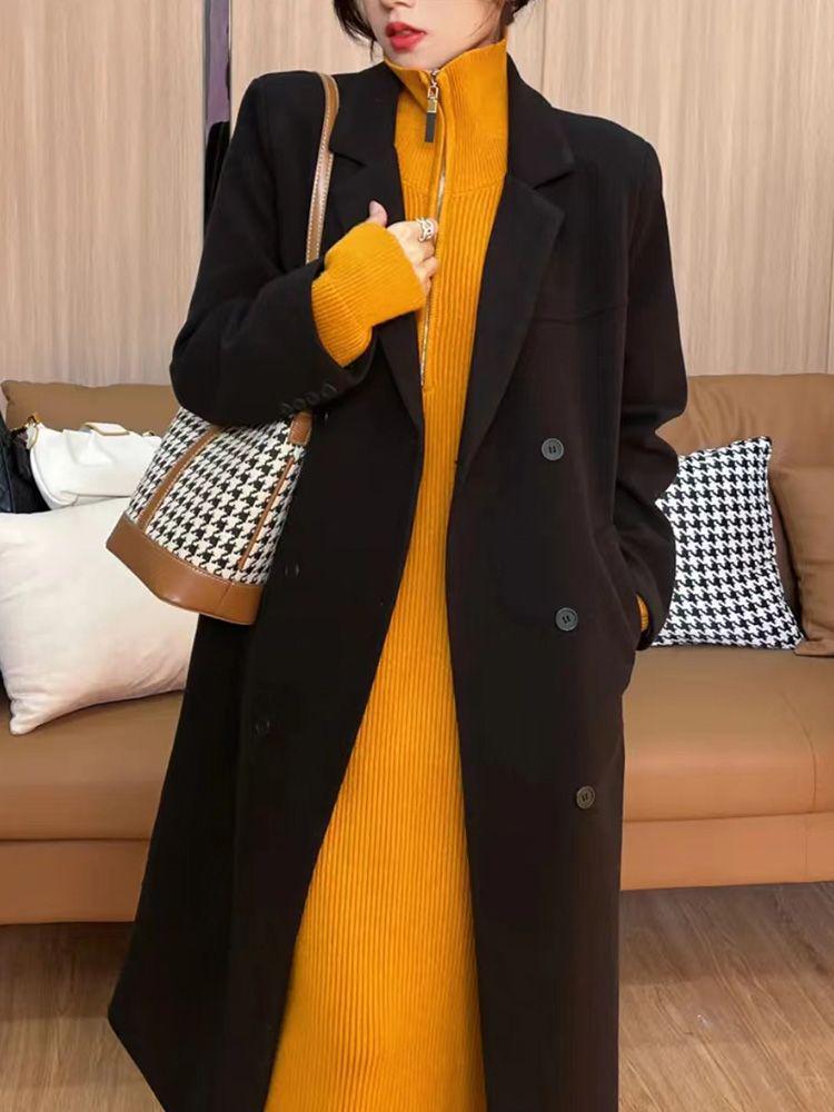 Женское уютное вязаное платье выше колена с высоким воротником и молнией для осени и зимы