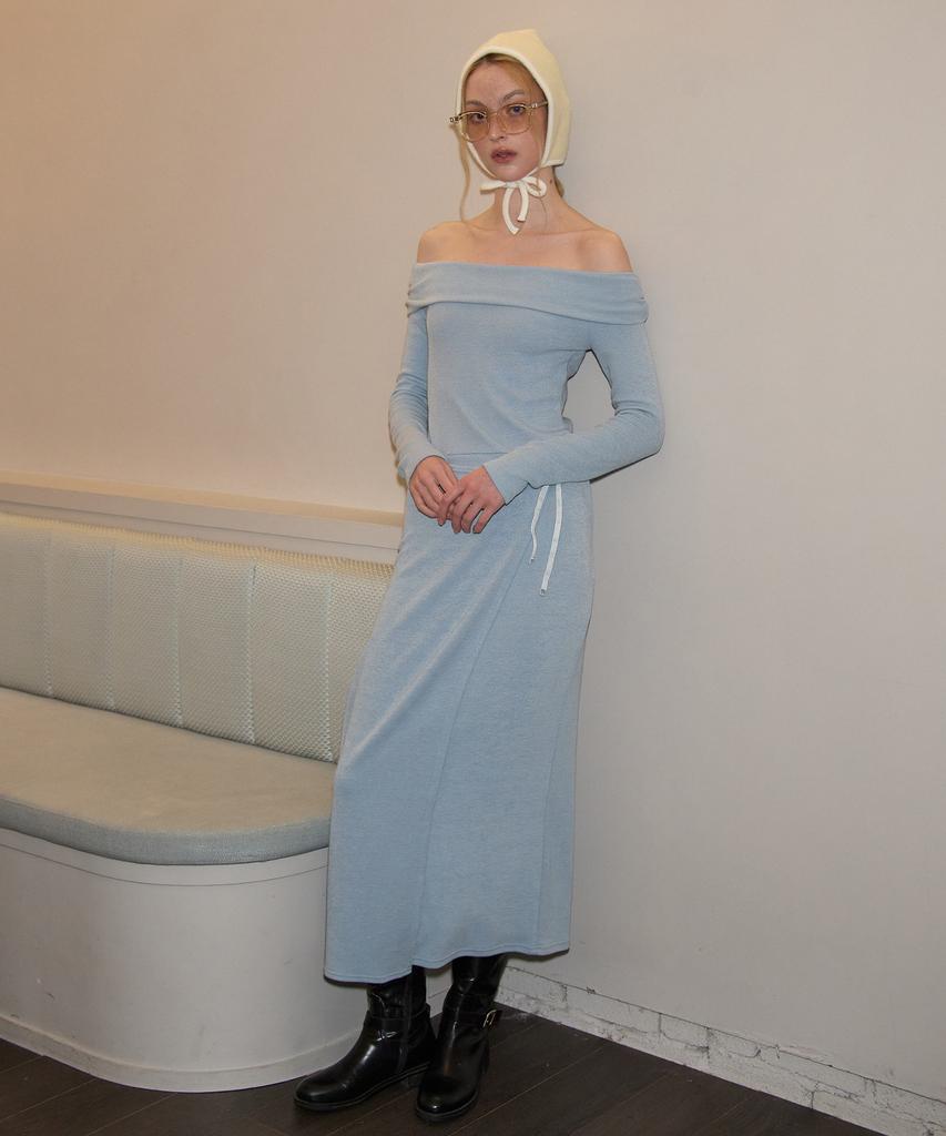 Salon De Yon Off Shoulder Long Wrap Dress_ Blue