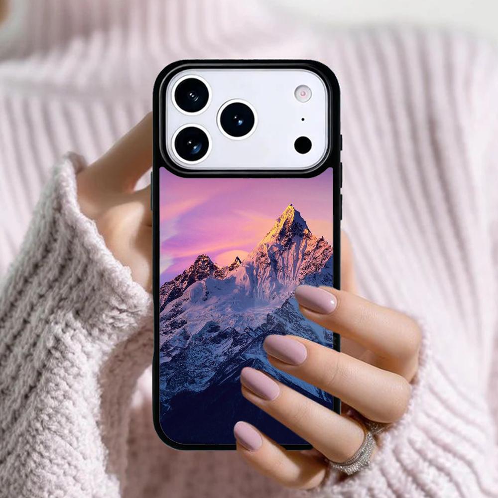 Snowy Winter Mountain Phone Case For Apple iPhone 17 Air 16E 15 14 Plus 13 12 11 Pro Max Mini Funda Cover